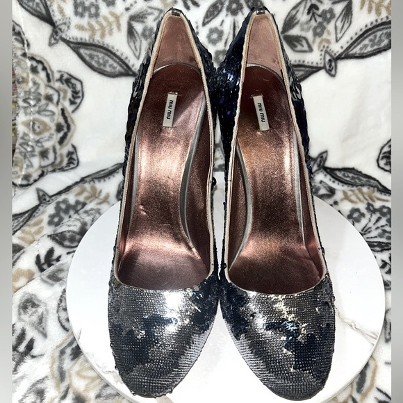 MIU MIU Sequin Embellishments Round ToePumpsHeels Size41 U.S. Size11 - Picture 3 of 16